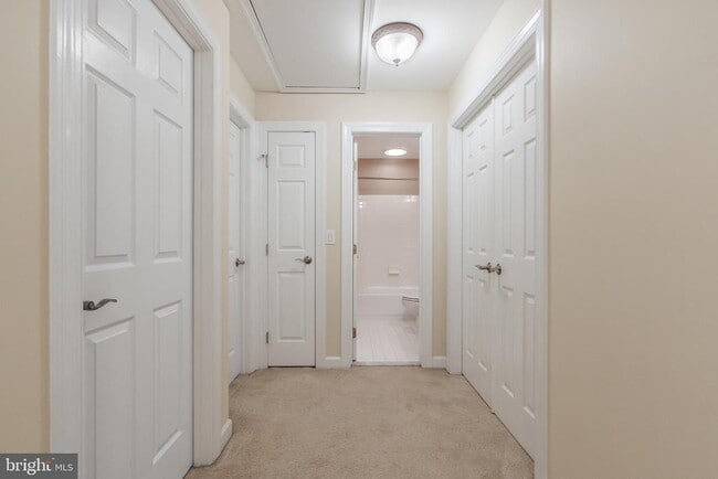 Building Photo - 12716 Dogwood Hills Ln