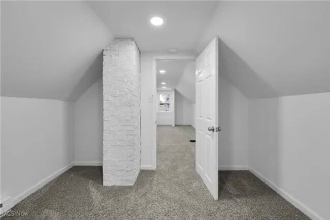 Building Photo - Charming 3BR House in Canton