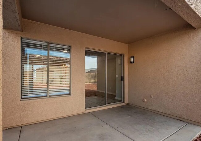 Building Photo - 1620 W Burgess Ln