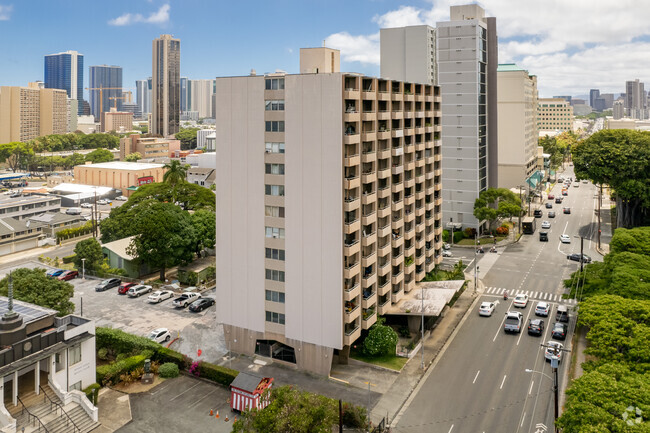 Building Photo - Punahou Circle Apartments