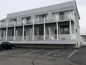 Building Photo - 34 Brown Ave