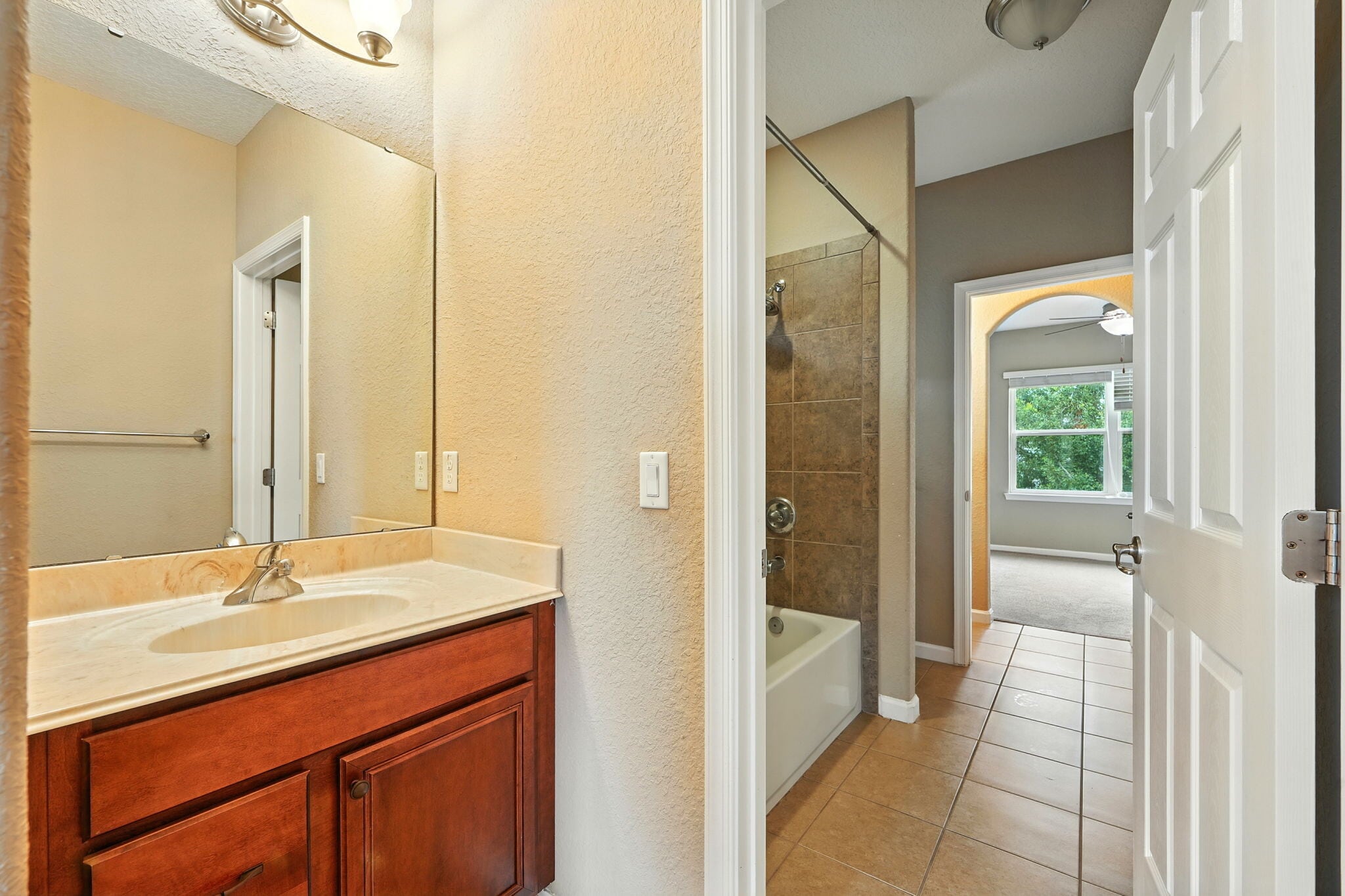 Building Photo - 4898 Belle Vue Breeze Loop