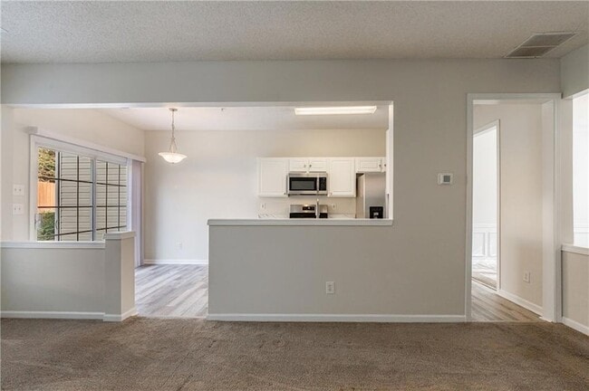 Building Photo - 2819 Ashleigh Ln