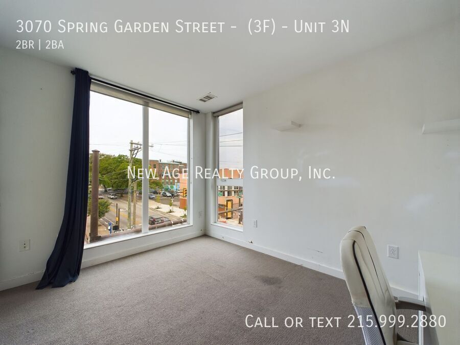 Building Photo - 3070 Spring Garden St