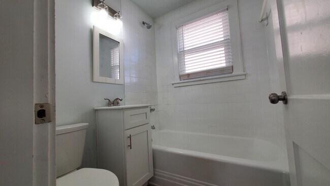 Building Photo - 366 Merrimac Ave