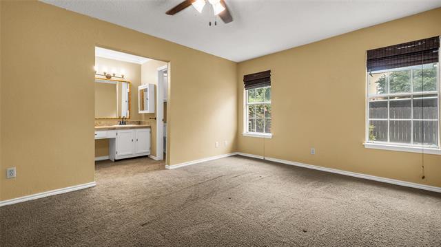 Building Photo - 1407 Broadmoor Dr