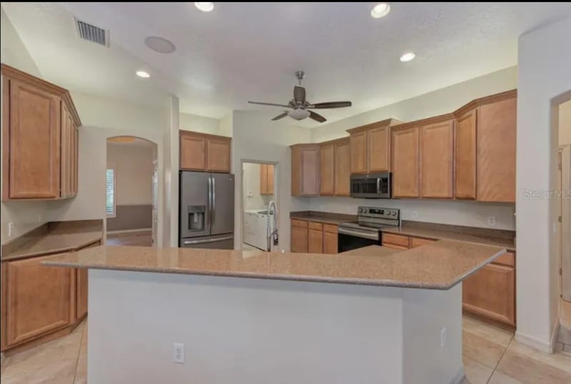 Building Photo - 6930 Moran Rd