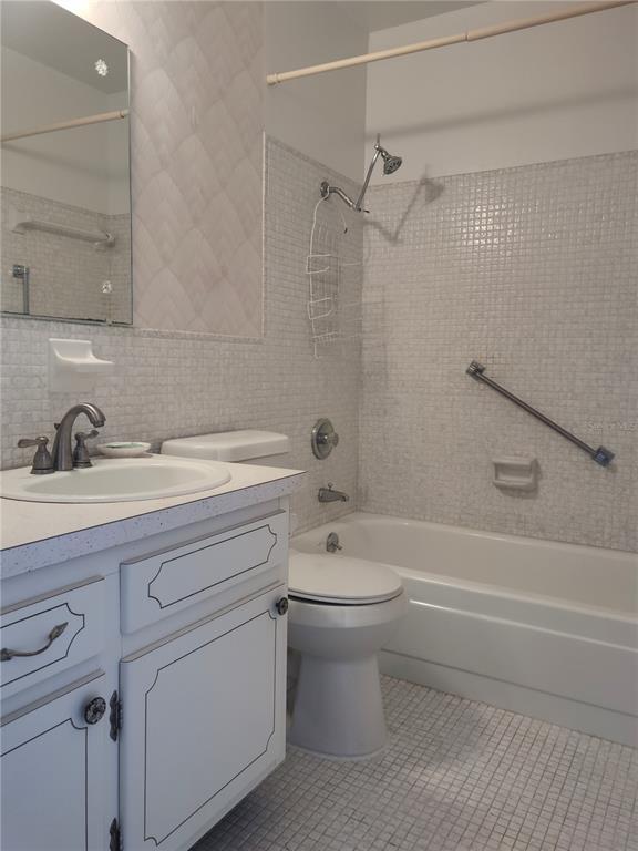 Building Photo - 5850 18th St N