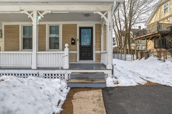 Building Photo - 105 Nonotuck St