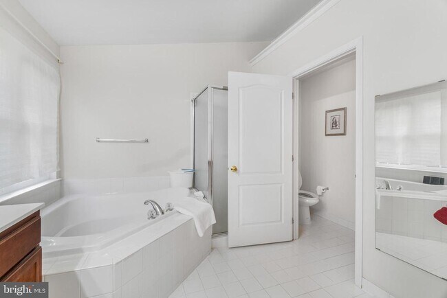 Building Photo - 43729 Stoke Chapel Terrace