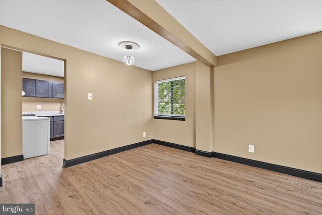 Building Photo - 10116 Little Pond Pl