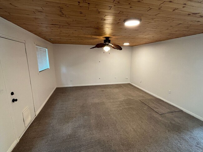 Building Photo - 3391 Wake Cir