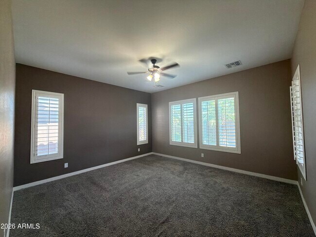 Building Photo - 15959 W Cameron Dr