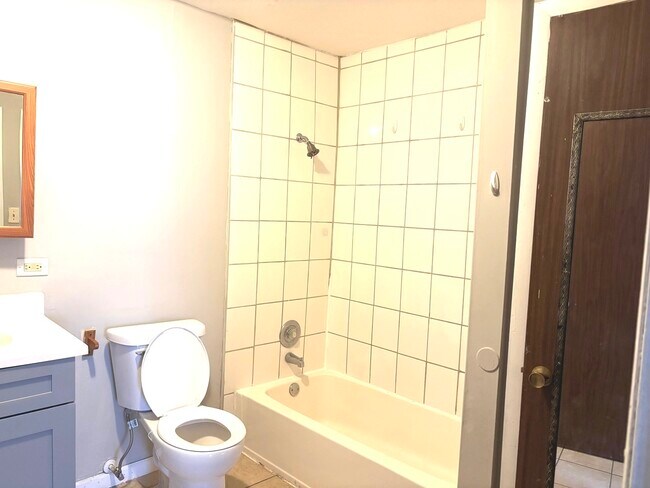 Building Photo - 6B E Dundee Quarter Dr