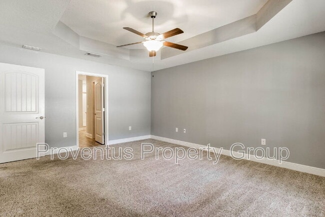 Building Photo - 3111 Hickory St