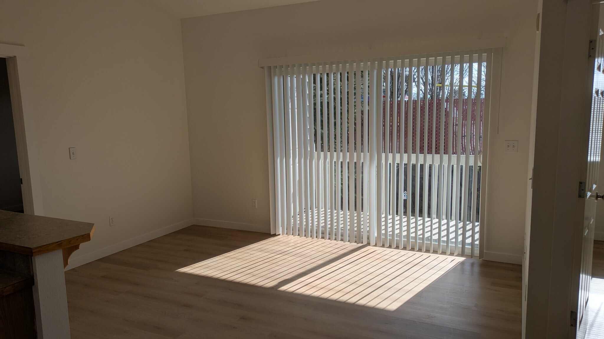 Building Photo - 1101 Bonneville Ave