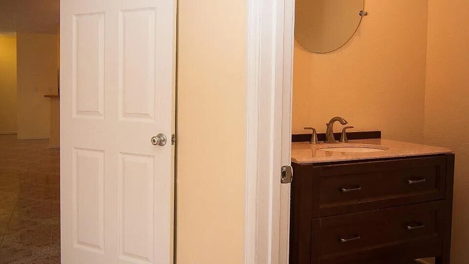 Building Photo - 2436 Bolker Dr