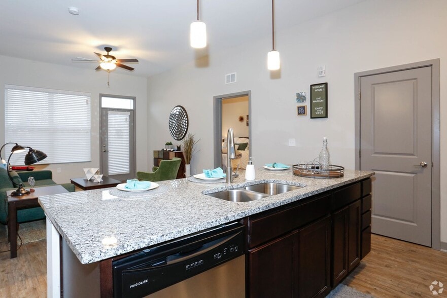 Interior Photo - The Marcum