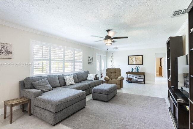 Building Photo - 8520 SW 84th Terrace