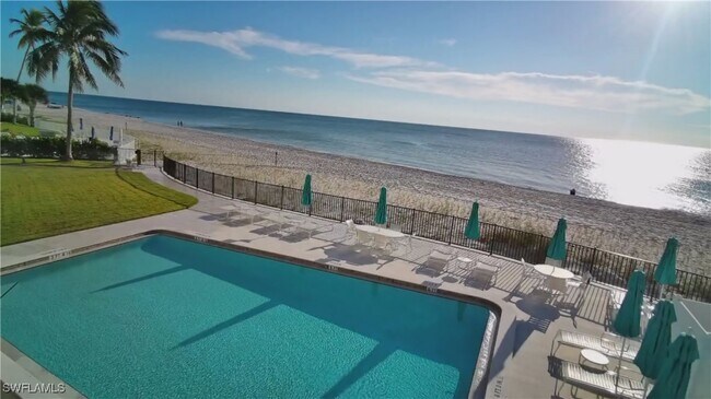 Building Photo - 1977 Gulf Shore Blvd N