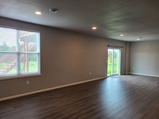 Building Photo - Four Bedroom Three Bath Single Family Home