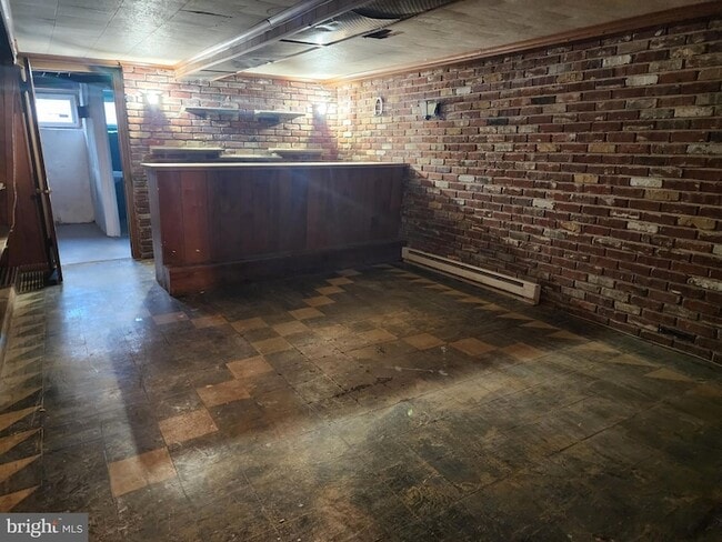 Building Photo - 6656 Blakemore St