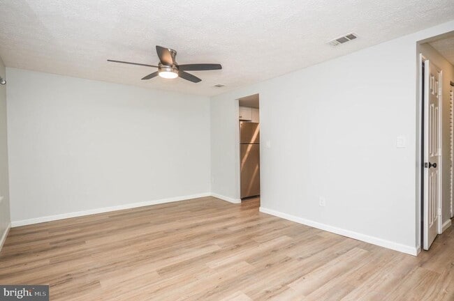 Building Photo - 12521 Laurel Grove Pl