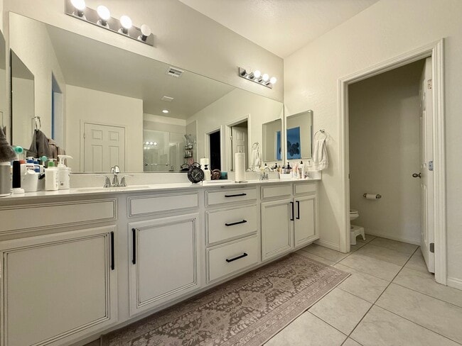 Building Photo - COMING SOON! Single-Story Gem in Gated Community with Stunning Backyard w/ Firepit