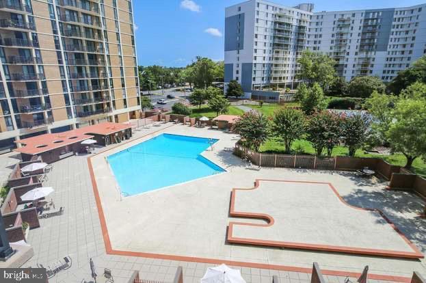 Building Photo - 6800 Fleetwood Rd