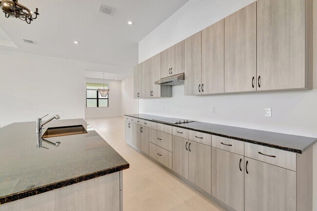 Building Photo - 8294 Norcia Way