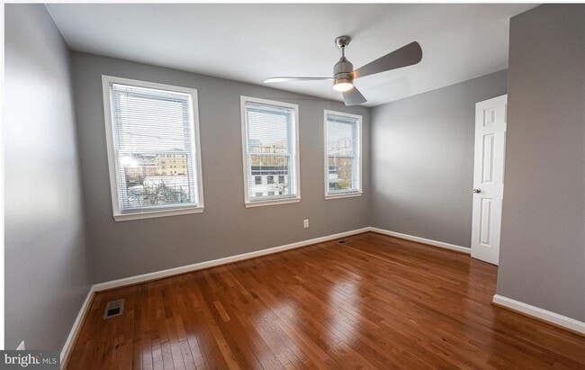 Building Photo - 1210 Oronoco St