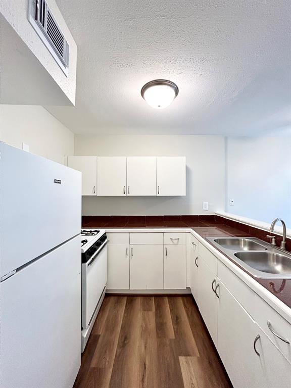 Building Photo - 3629 N MacGregor Way