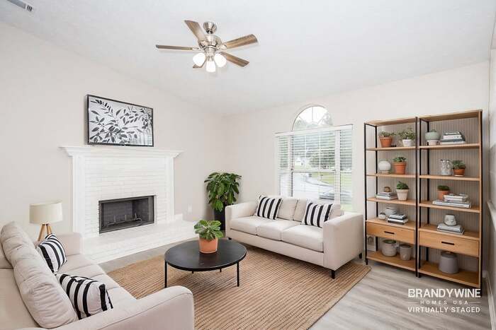Building Photo - 6445 Emerald Pointe Cir