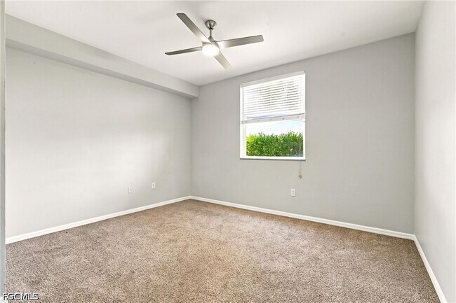 Building Photo - 15417 Bellamar Cir