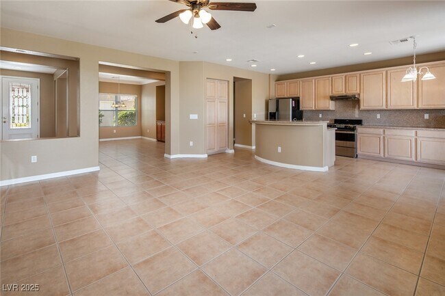 Building Photo - 10248 Santo Nina Ct