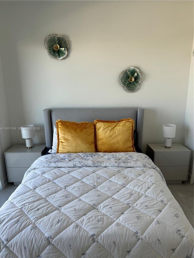 Building Photo - 239 SW 9th St