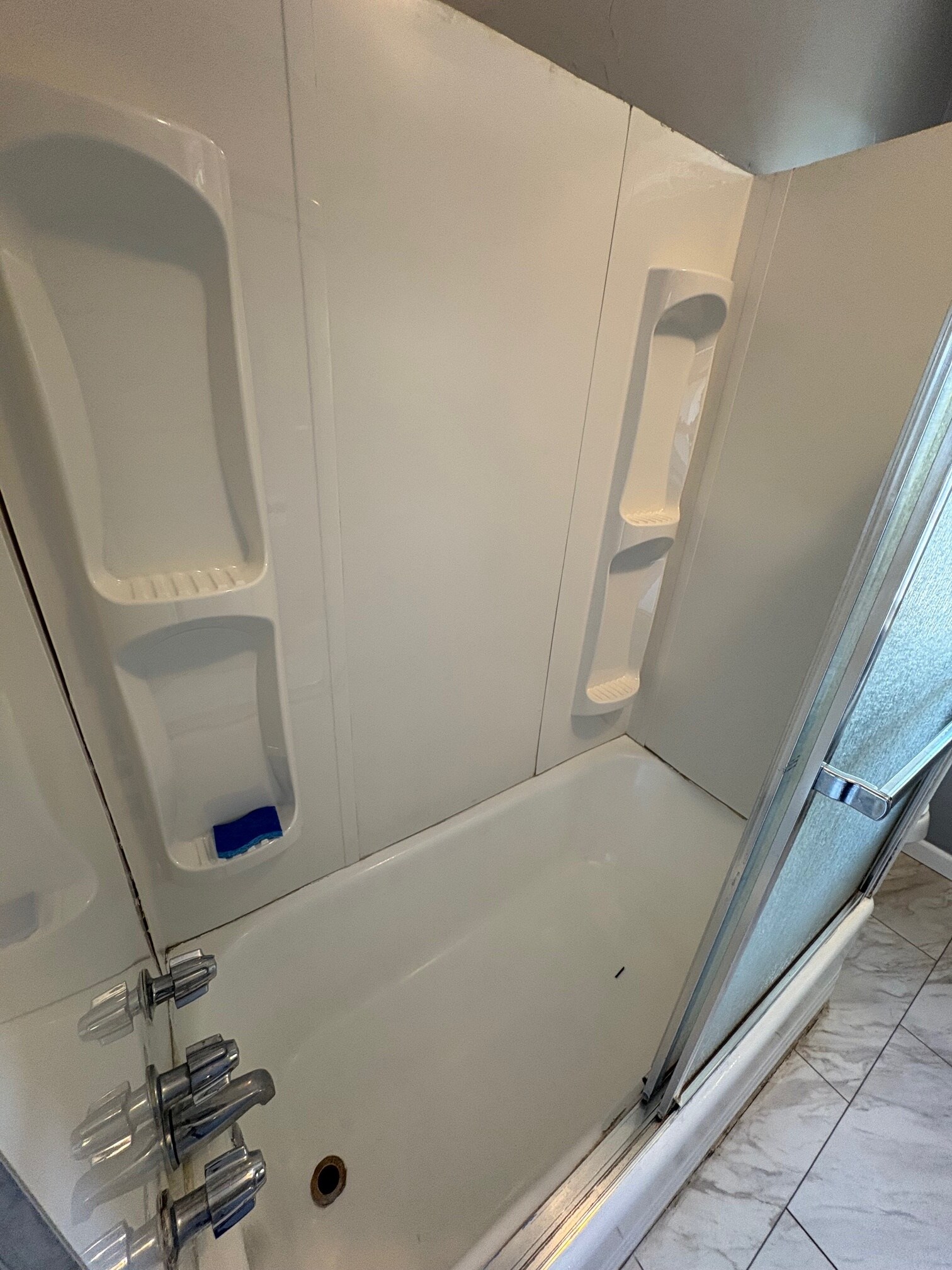 Building Photo - 543 3rd St