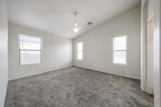 Building Photo - 12447 W El Nido Ln