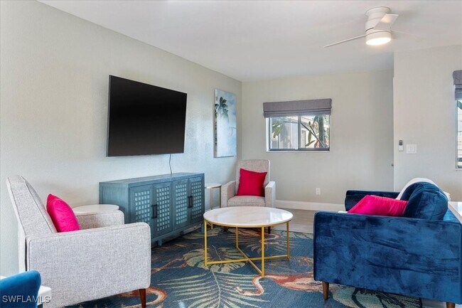 Building Photo - 610 SW 47th Terrace