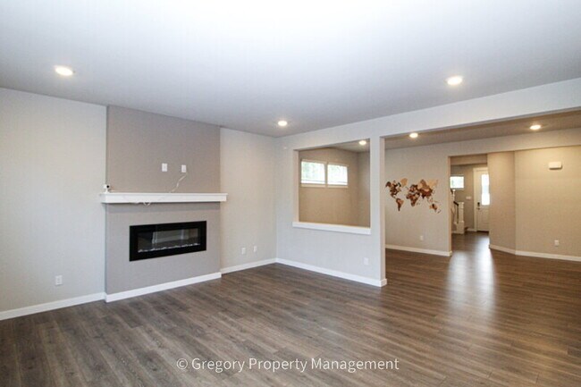 Building Photo - 21 181st St SE