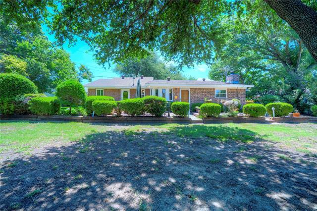 Building Photo - 4905 Tracy Dr