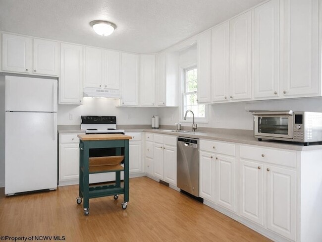 Building Photo - 1340 Headlee Ave