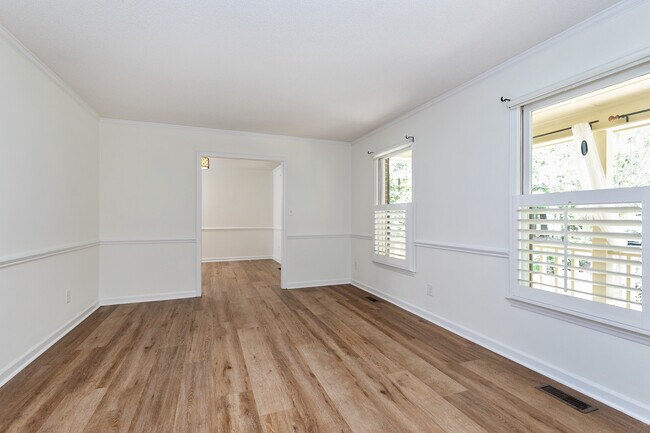 Front Room - 6208 Bent Fork Cir
