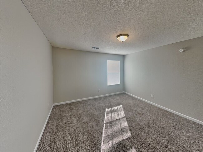 Building Photo - 10007 Branley Oak Dr