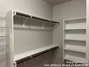 Building Photo - 105 Esslemont