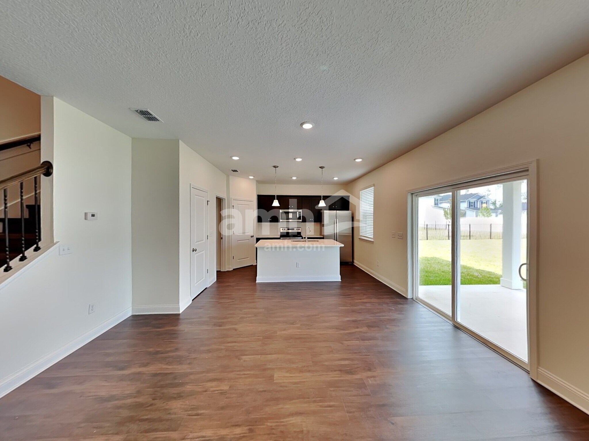 Building Photo - 95 Onate Cir