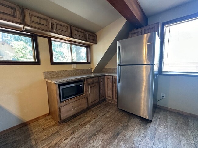 Building Photo - House with TWO Units in One!