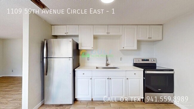Building Photo - 1109 59th Avenue Cir
