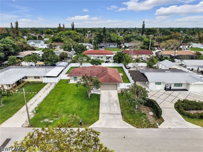 Building Photo - 2200 45th Terrace SW