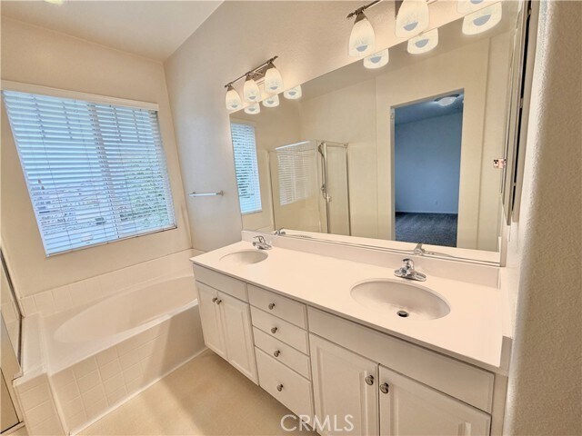 Building Photo - 7161 East Ave